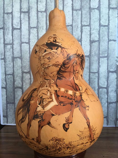 传统美术之葫芦烙画 小小葫芦之上，绘出万千世界