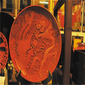 铄古工艺美术品 匠心合作，点亮传统与未来
